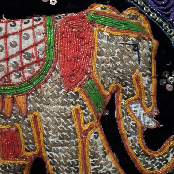 Decorative Thai Elephant Cushion Cover - Picture 3 of 6